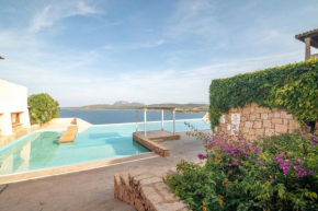 Giotto In Sardegna With Shared Pool - Happy Rentals, Marinella